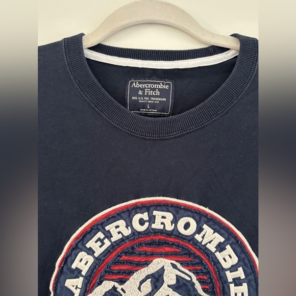 Abercrombie & Fitch Men's Large Long Sleeve‎ Graphic T-Shirt Blue Classic A&F - Picture 3 of 7